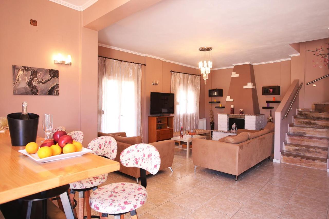 Alice Maisonette & Studios Adámasz Kültér fotó