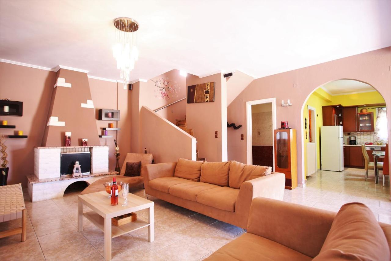 Alice Maisonette & Studios Adámasz Kültér fotó